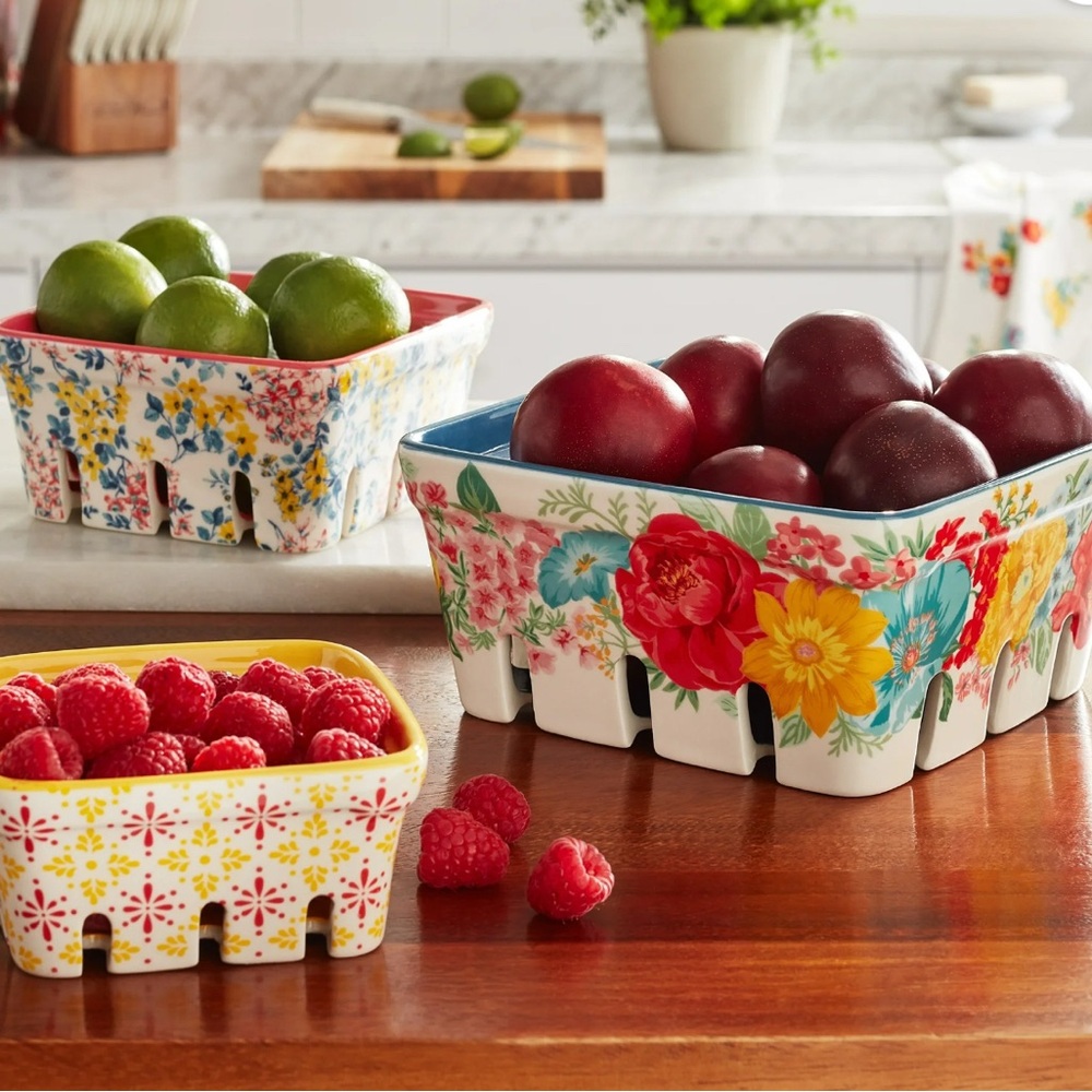 The Pioneer Woman Floral Ceramic Berry Baskets - Multicolor